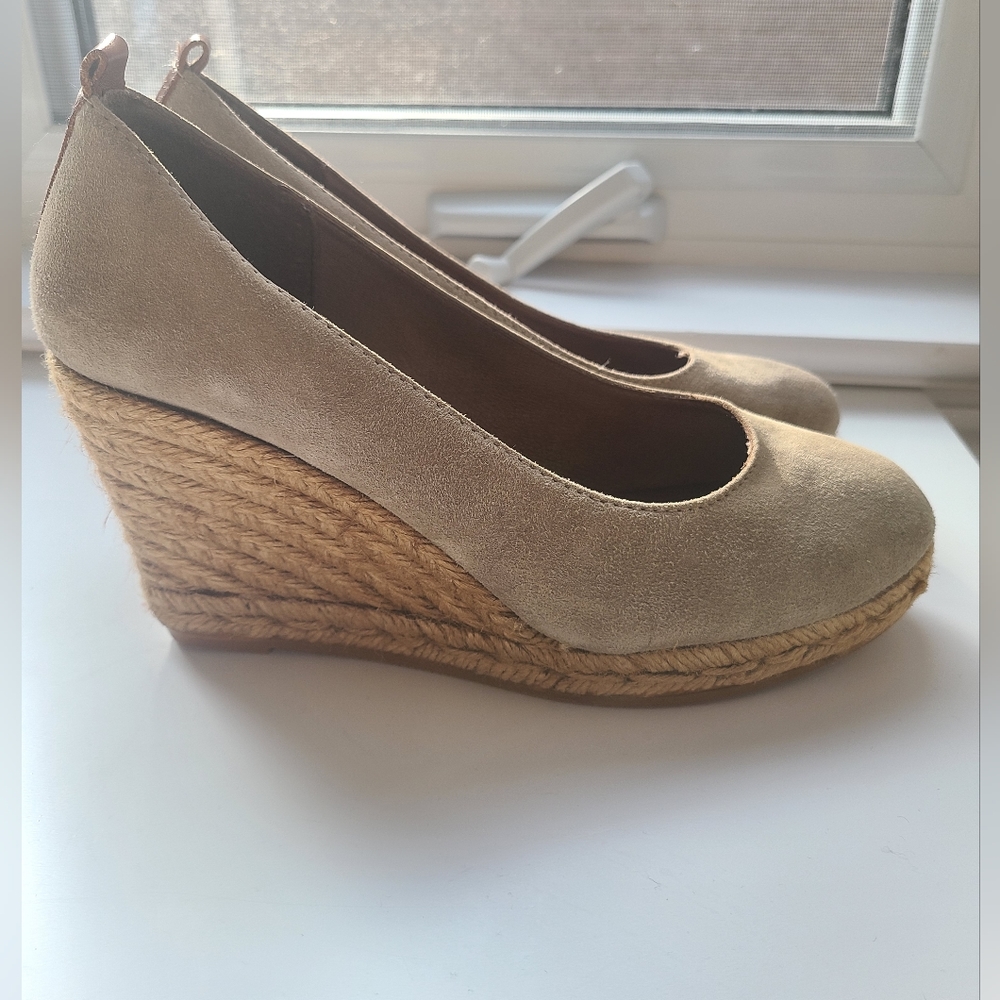 Ateliers suede and leather wedges